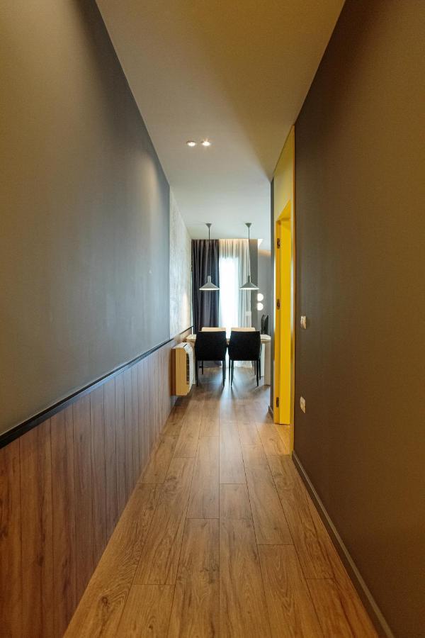 Visar Apartments Vlorë Extérieur photo