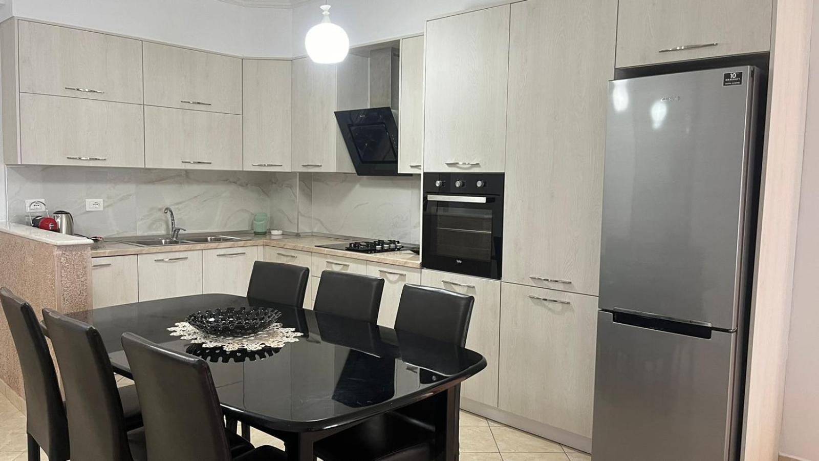 Visar Apartments Vlorë Extérieur photo