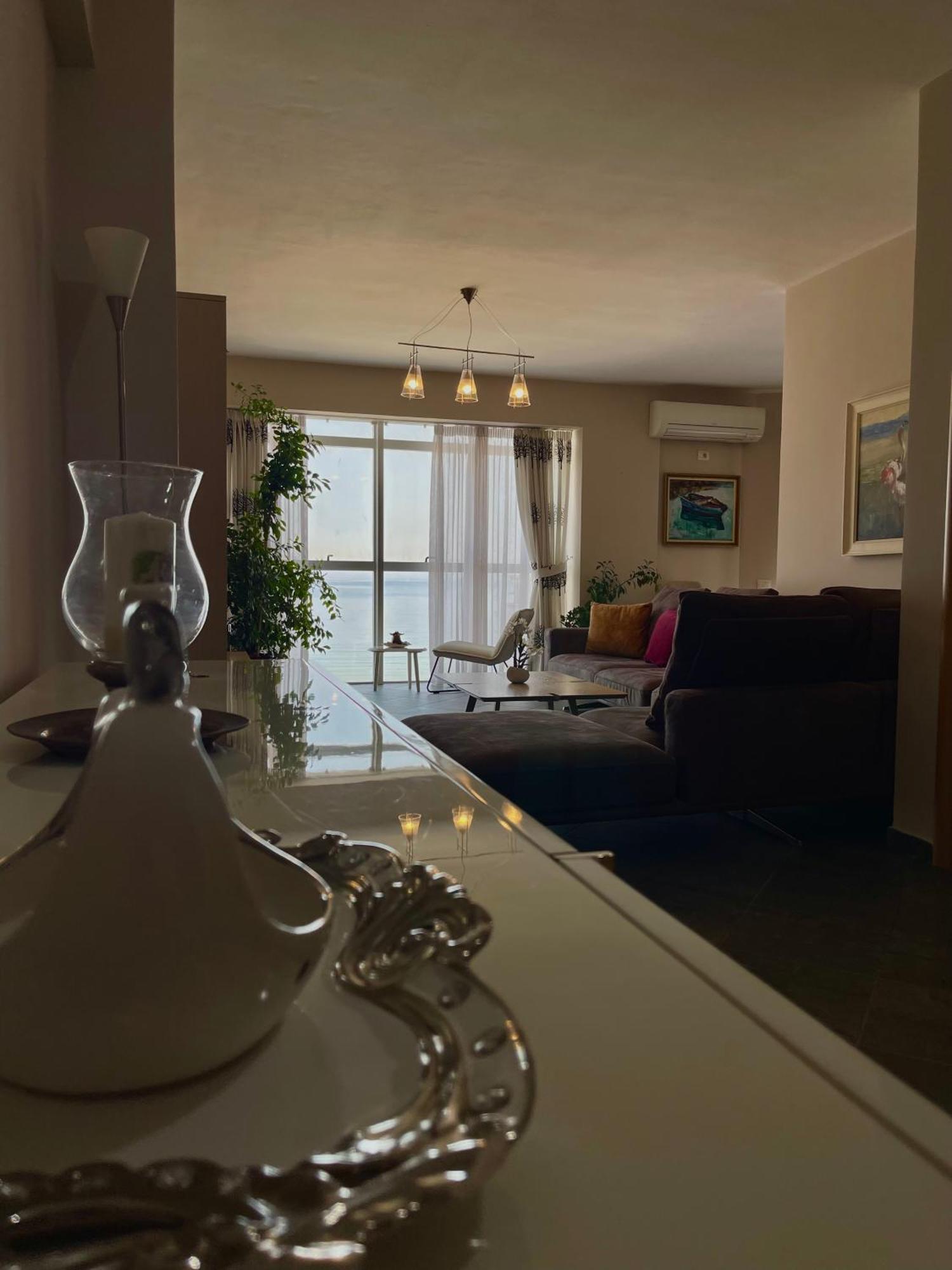 Visar Apartments Vlorë Extérieur photo